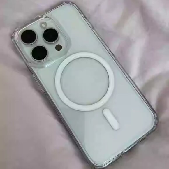 Cream iPhone16 Case - Picture 1 of 2